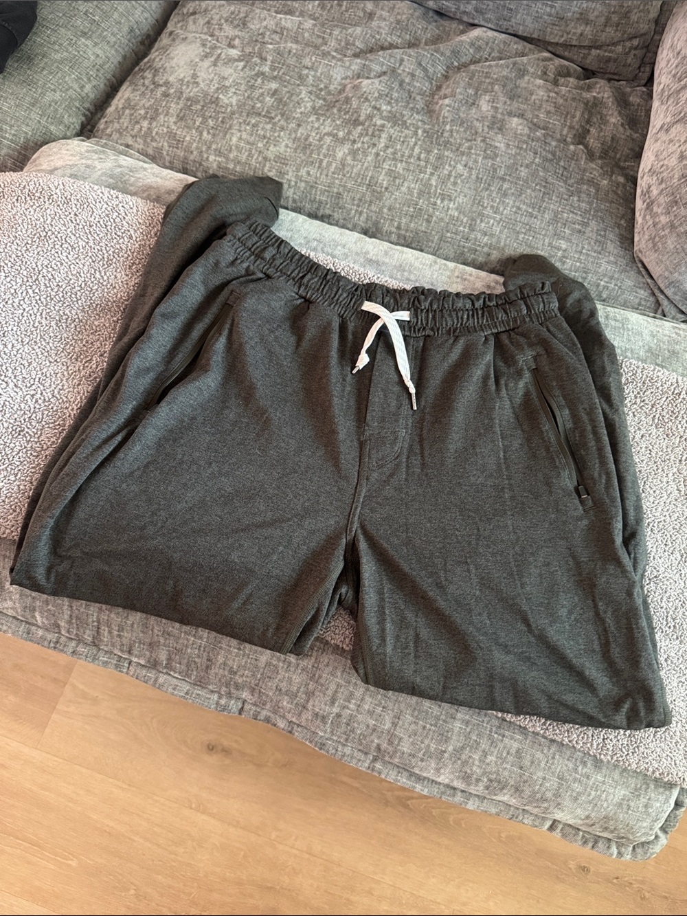 Vuori Forest Greenish Gray Drawstring Sweatpants - Picture 1 of 4